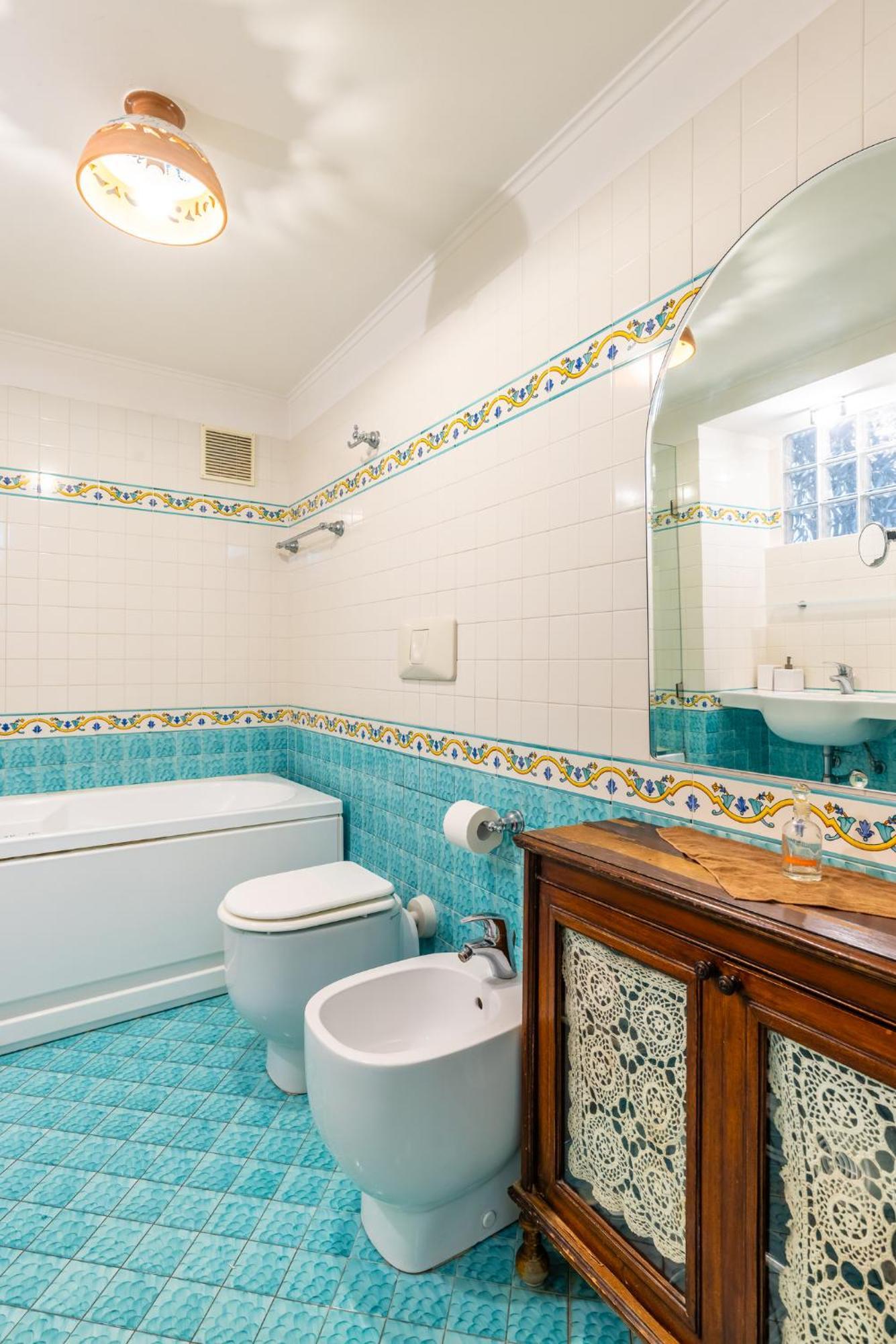 Santa Chiara Charming House With Terrace At Historical Center Appartement