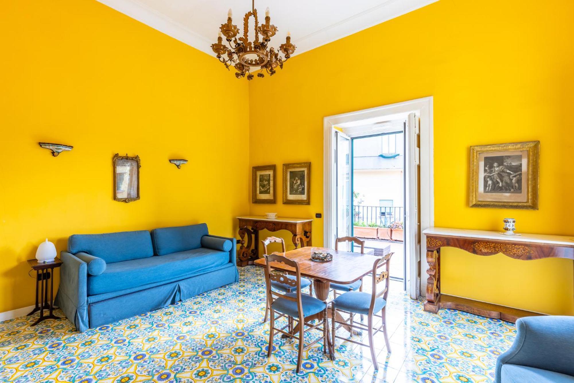 Santa Chiara Charming House With Terrace At Historical Center