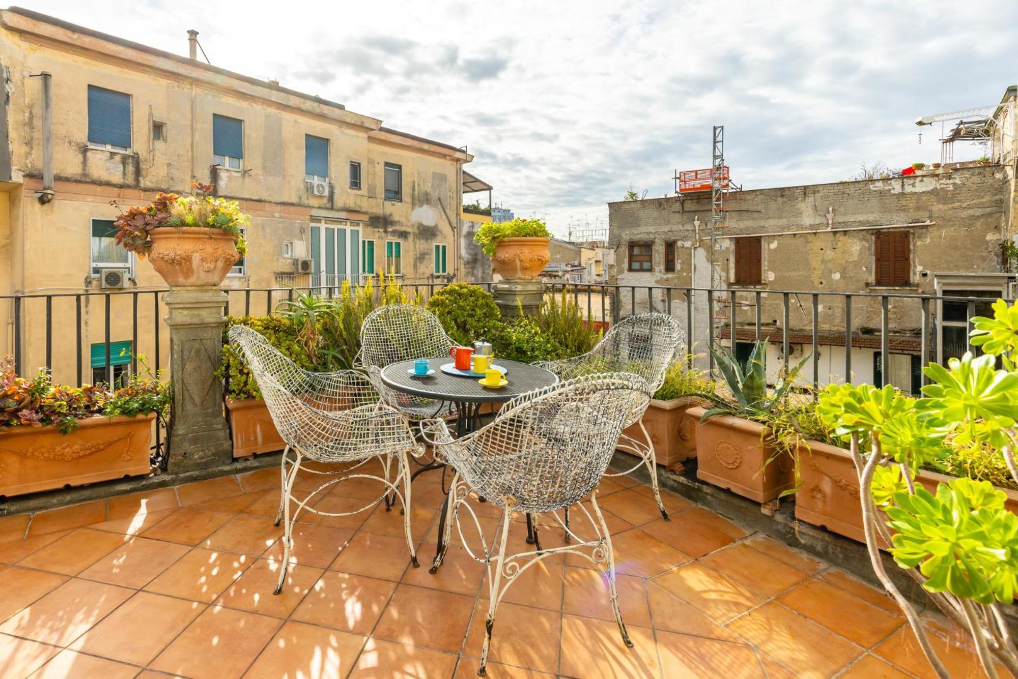 Appartement Santa Chiara Charming House With Terrace At Historical Center Napels